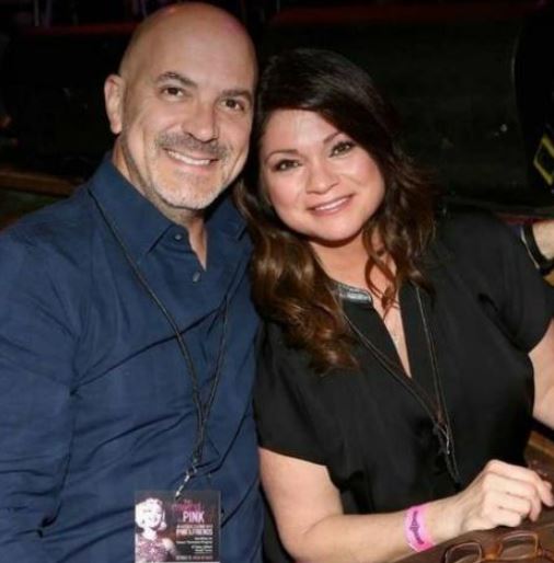 Tom Vitale with his ex-wife Valerie Bertinelli at the restaurant